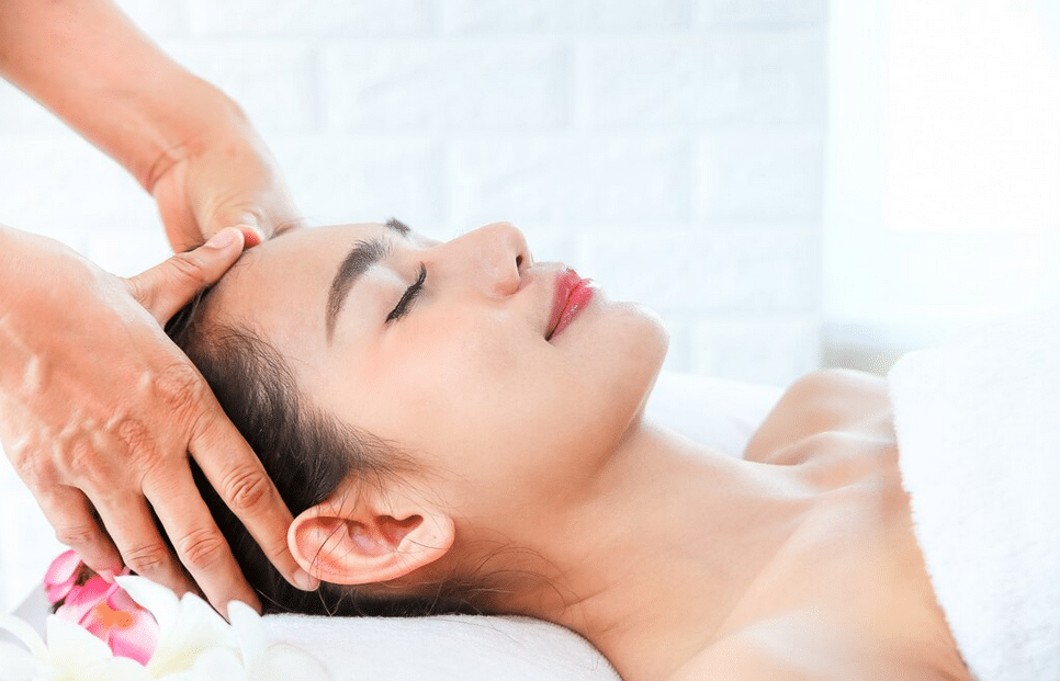 Relaxing Foot & Head Massage