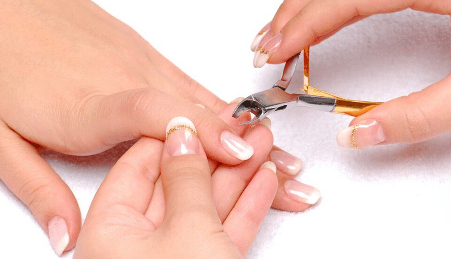 Removal Nail Extension at Dusita Spa, Koh Samui