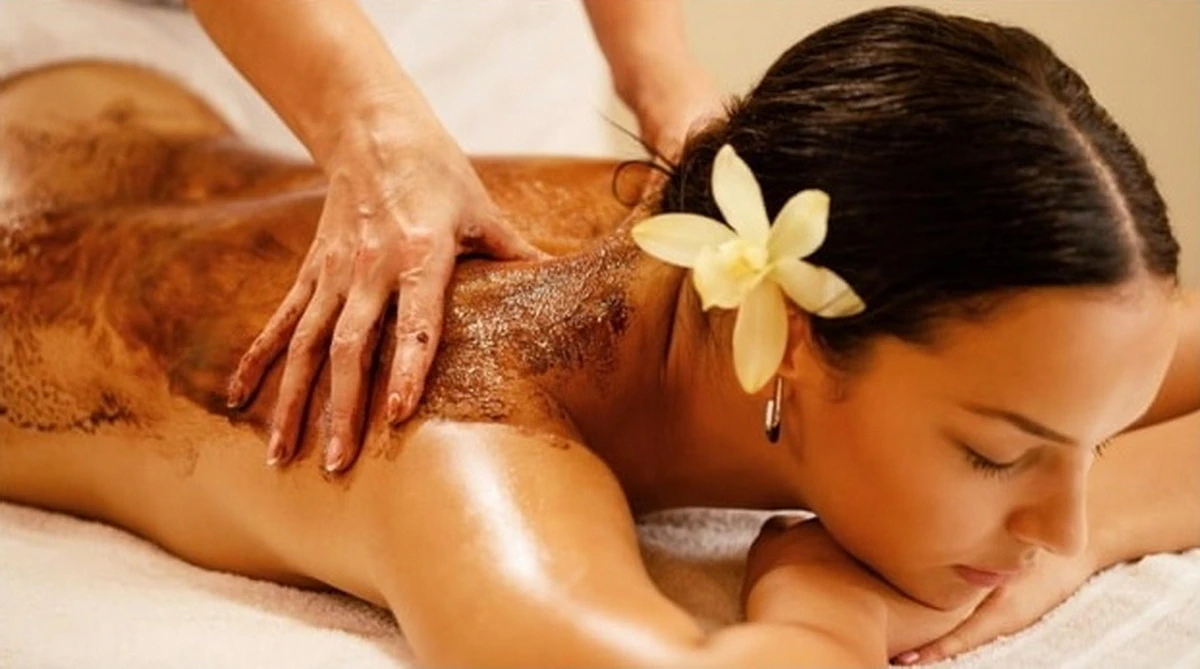 Detoxify Your Body with a Deep Cleansing Body Scrub at Dusita Spa Koh Samui